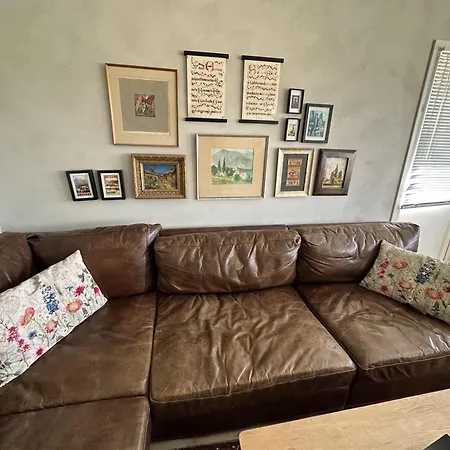 Διαμέρισμα Cozy With Amazing View And Location