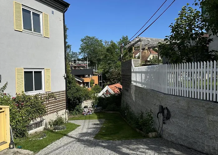 Cozy With Amazing View And Location *