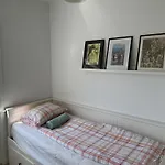 Cozy With Amazing View And Location Lejlighed